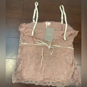 nwt vintage eloise anthropologie dusty Pink Lace Camisole with adjustable Straps